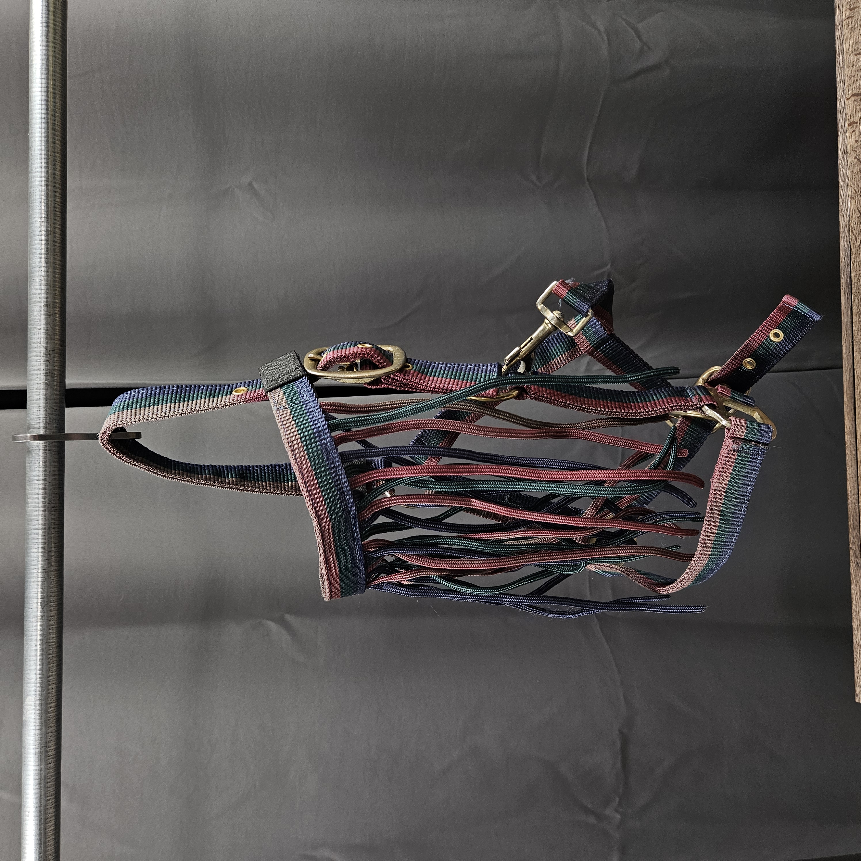 Nylongrimma m flyveil | Ponny