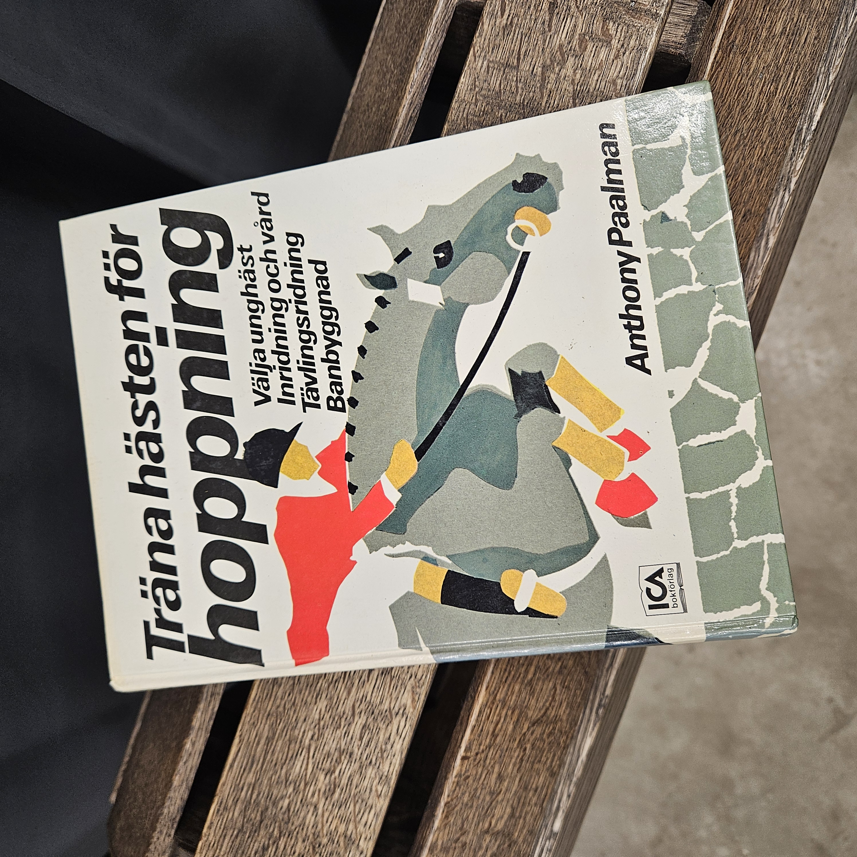 Bok: Träna hästen för hoppning