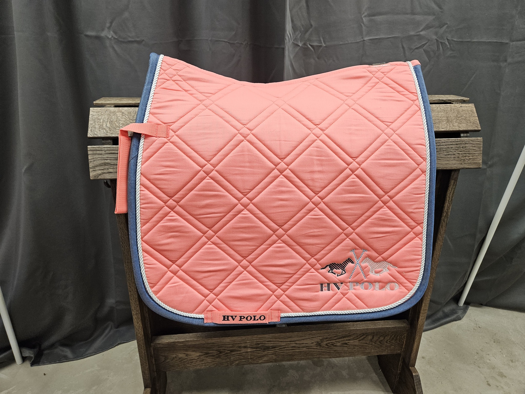 Dressyrschabrak | Full