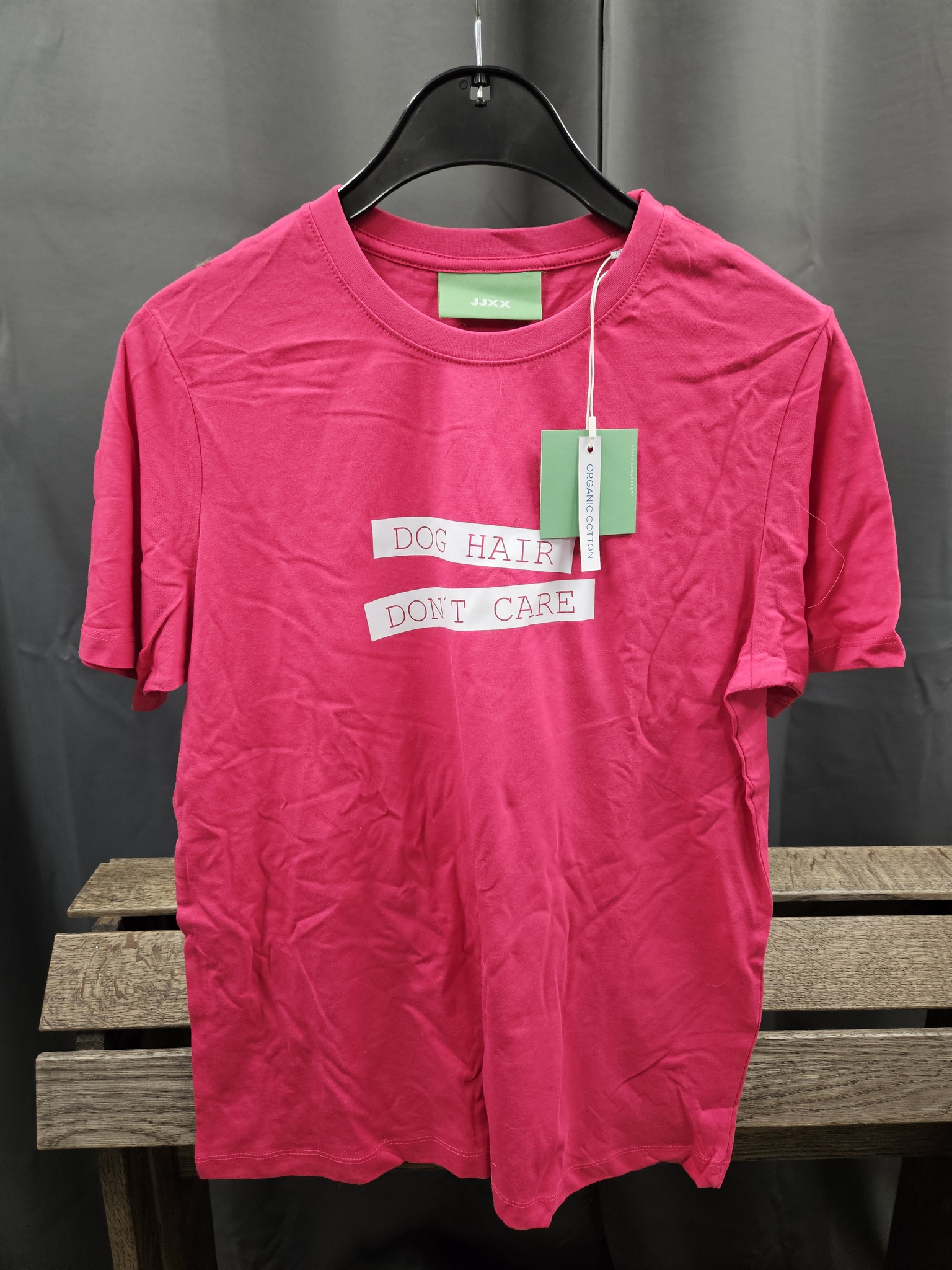 T-shirt "Dog hair, don't care" | Medium
